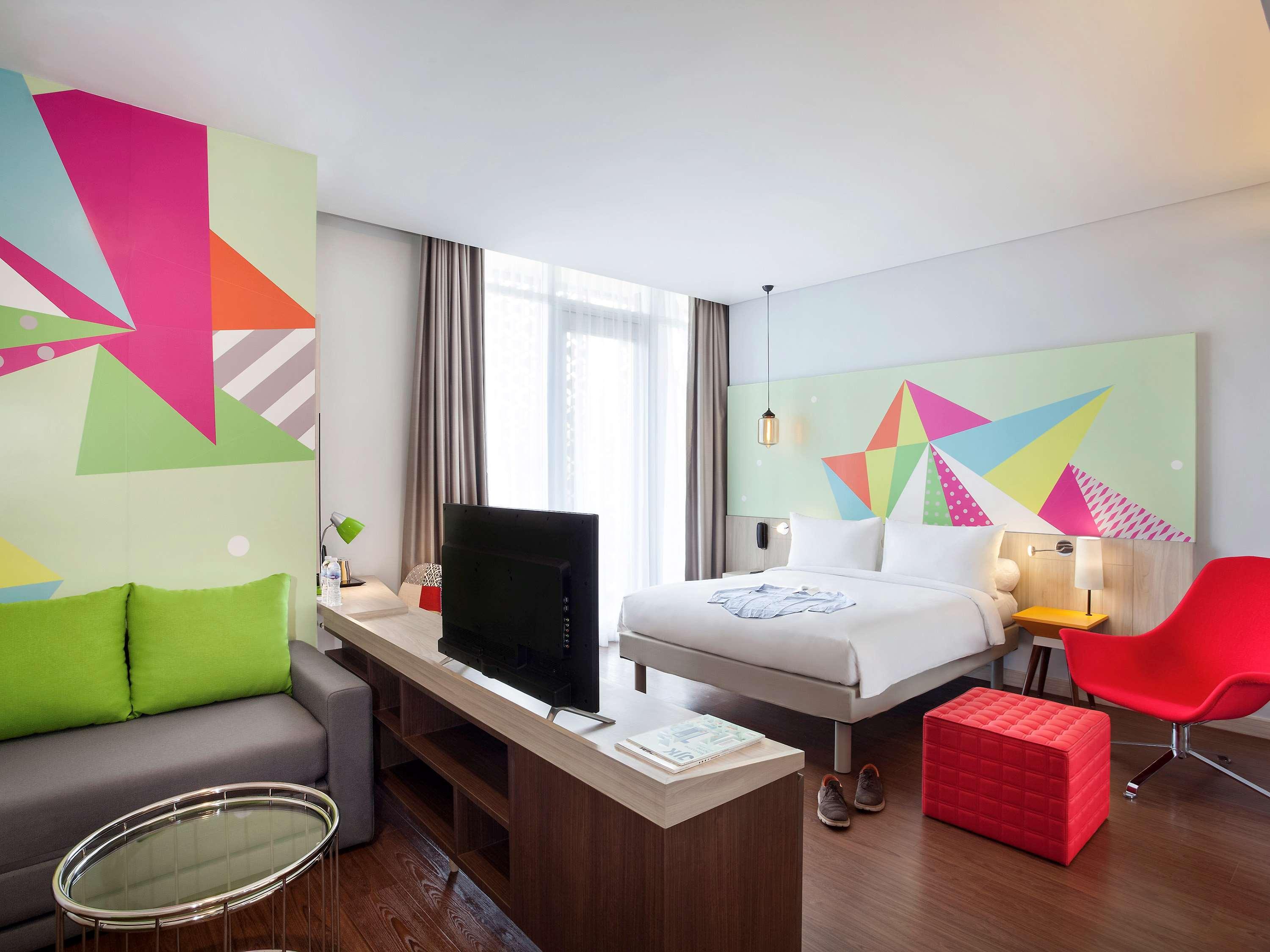 Ibis Styles Jakarta Sunter Exterior photo