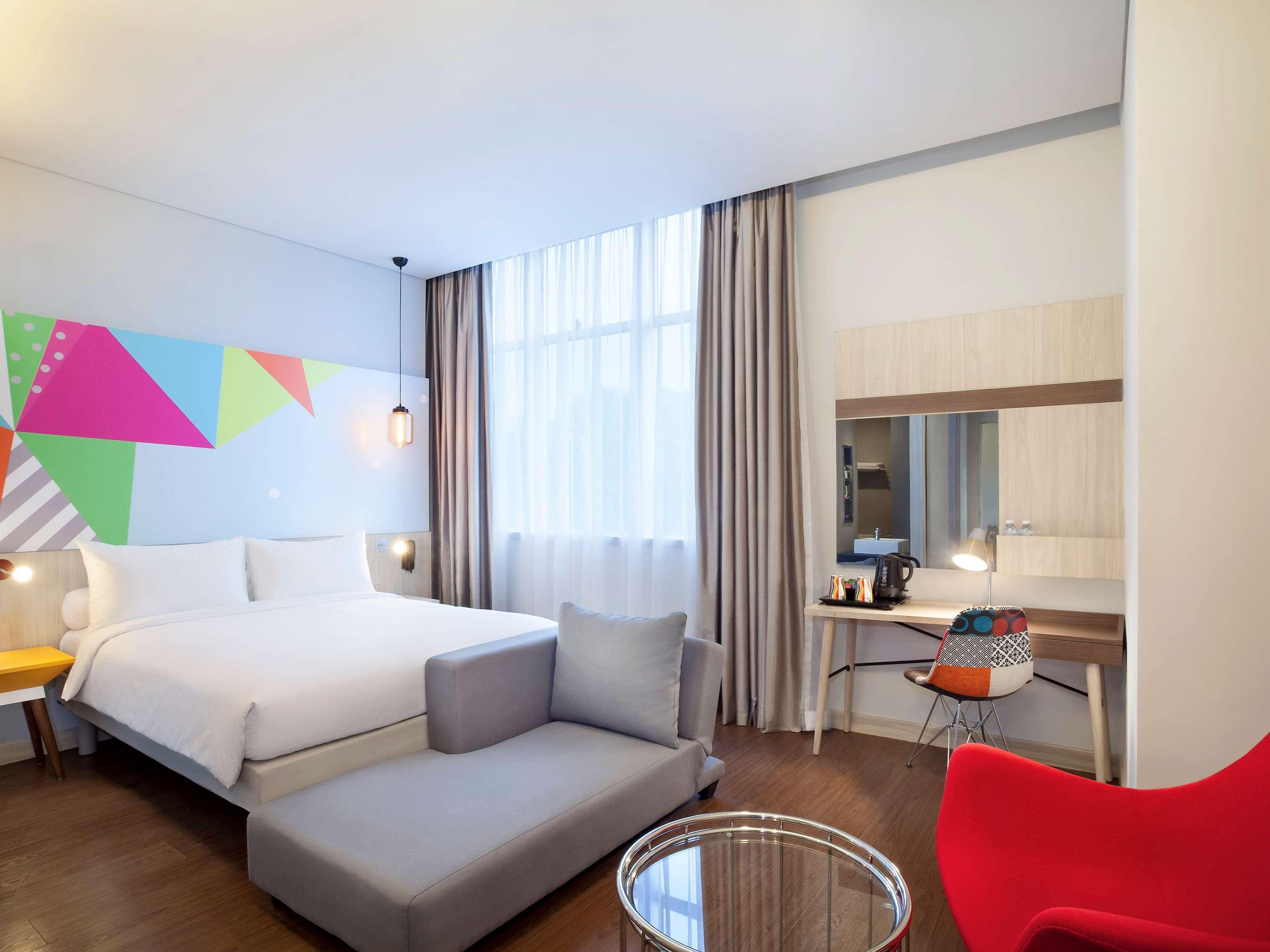 Ibis Styles Jakarta Sunter Exterior photo